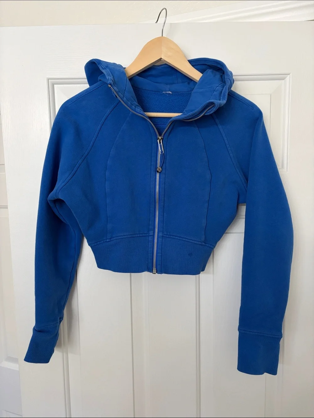 lululemon athletica Cropped Zip Hoodie in Cobalt